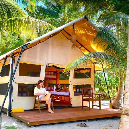 Barefoot Manta Island Resort Drawaqa Island Zewnętrze zdjęcie